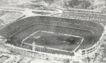 ملعب النادي الملكي  سانتياغو برنابيو Santiago-bernabeu-1947